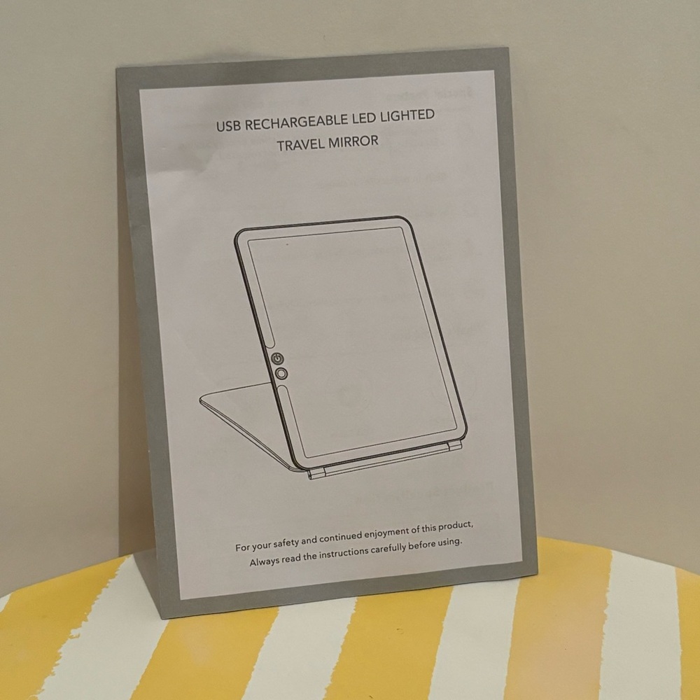 Deweisn Folding Travel Rechargeable LED Makeup Mirror NIB - Picture 10 of 10